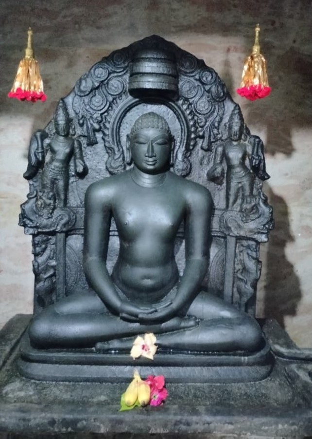 Supreme Lord Sri Vrishabanath Bhagwan Moolavar